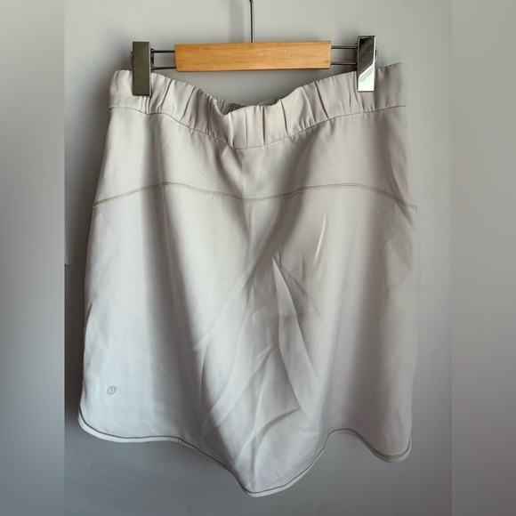 Lululemon Athletica Cream Drawstring Skirt NWOT - Picture 4 of 4